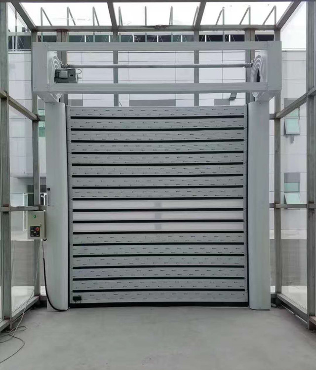 保溫硬質碳鋼快速卷簾門